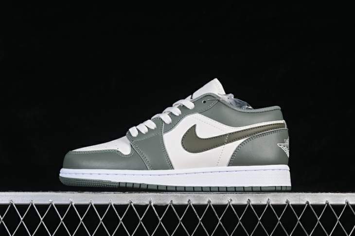Picture of Air Jordan 1 LOW _SKUfw22068468879426430fw